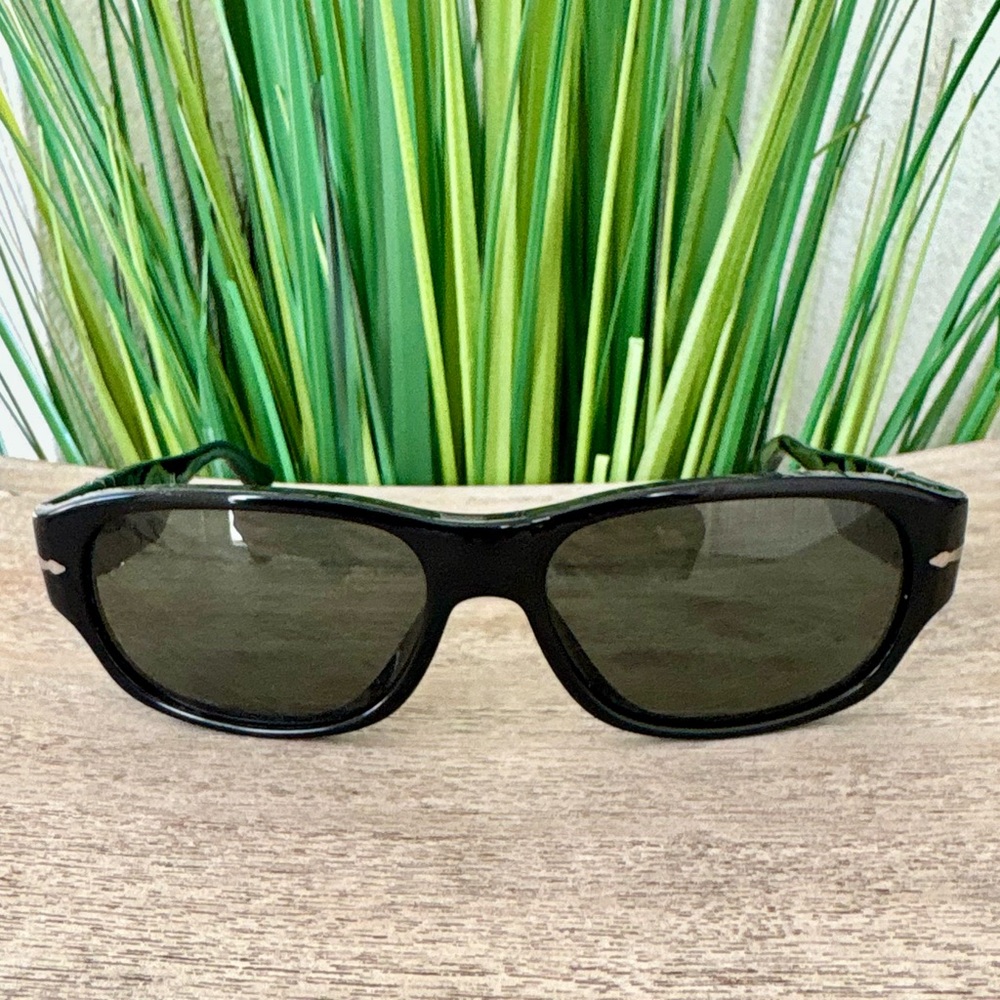 Persol 3068-S Polarized Sunglasses - Picture 5 of 16